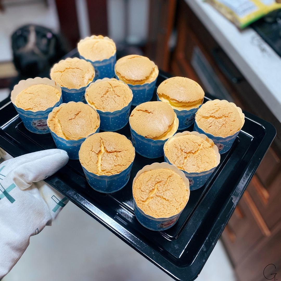 纸杯蛋糕 8寸戚风蛋糕的量