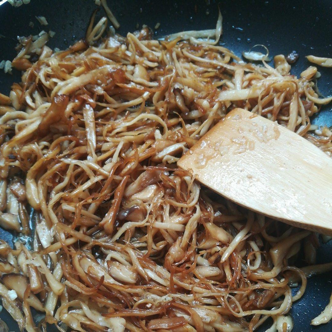 干煸手撕杏鲍菇