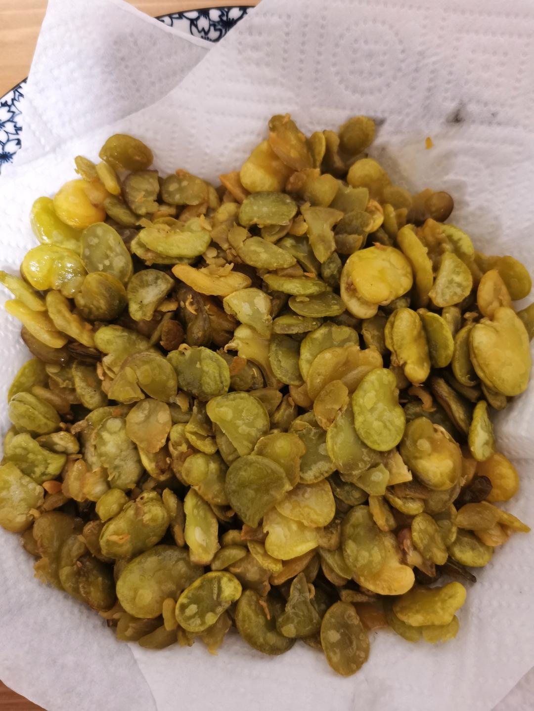 油氽蚕豆瓣