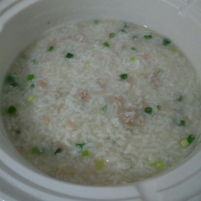 肉末粥的做法