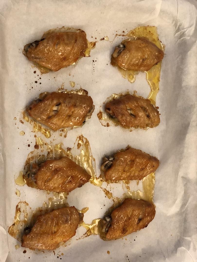 奥尔良烤鸡翅 还没摆盘就被抢光了