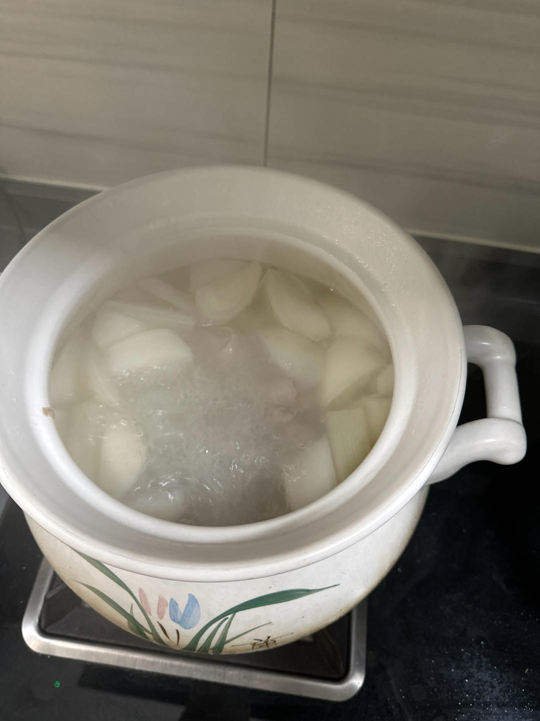 羊肉汤(炖萝卜)