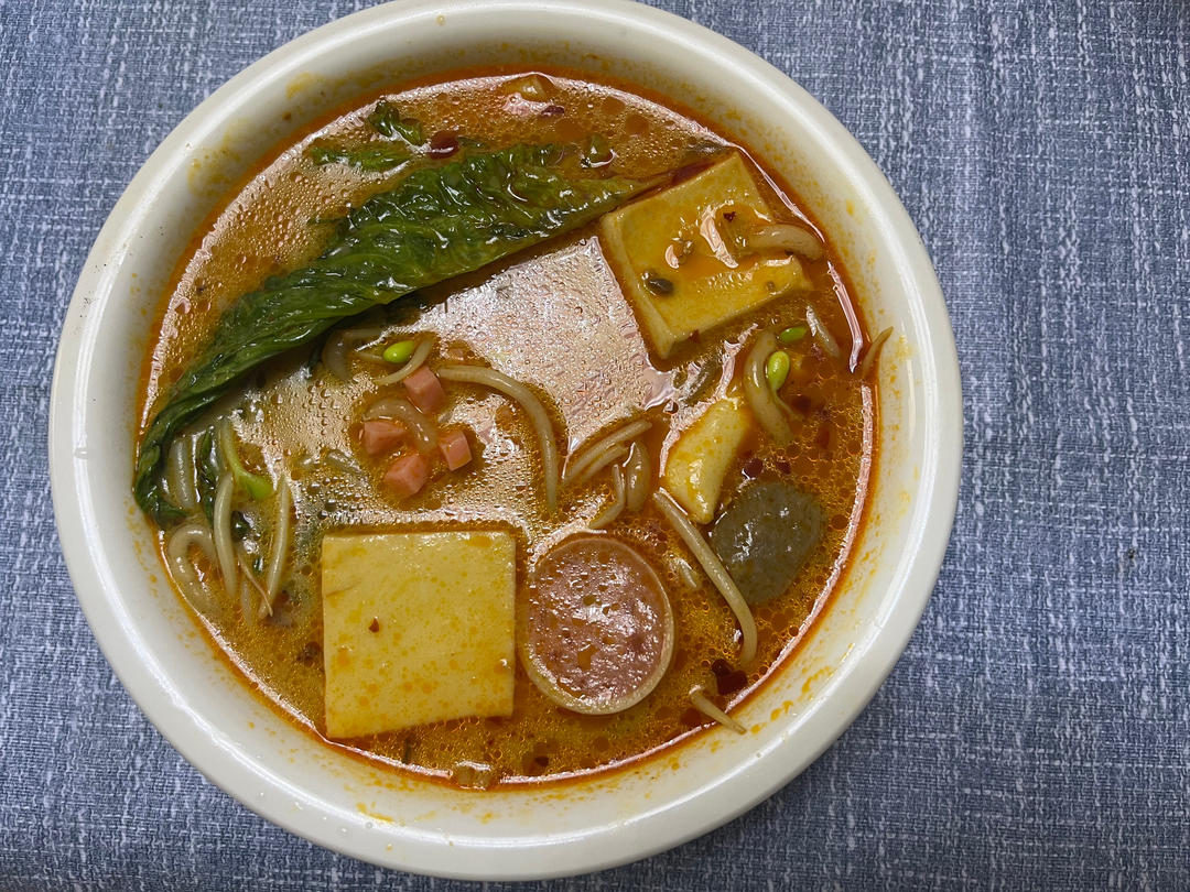 好吃到汤都喝光的「麻辣土豆粉」