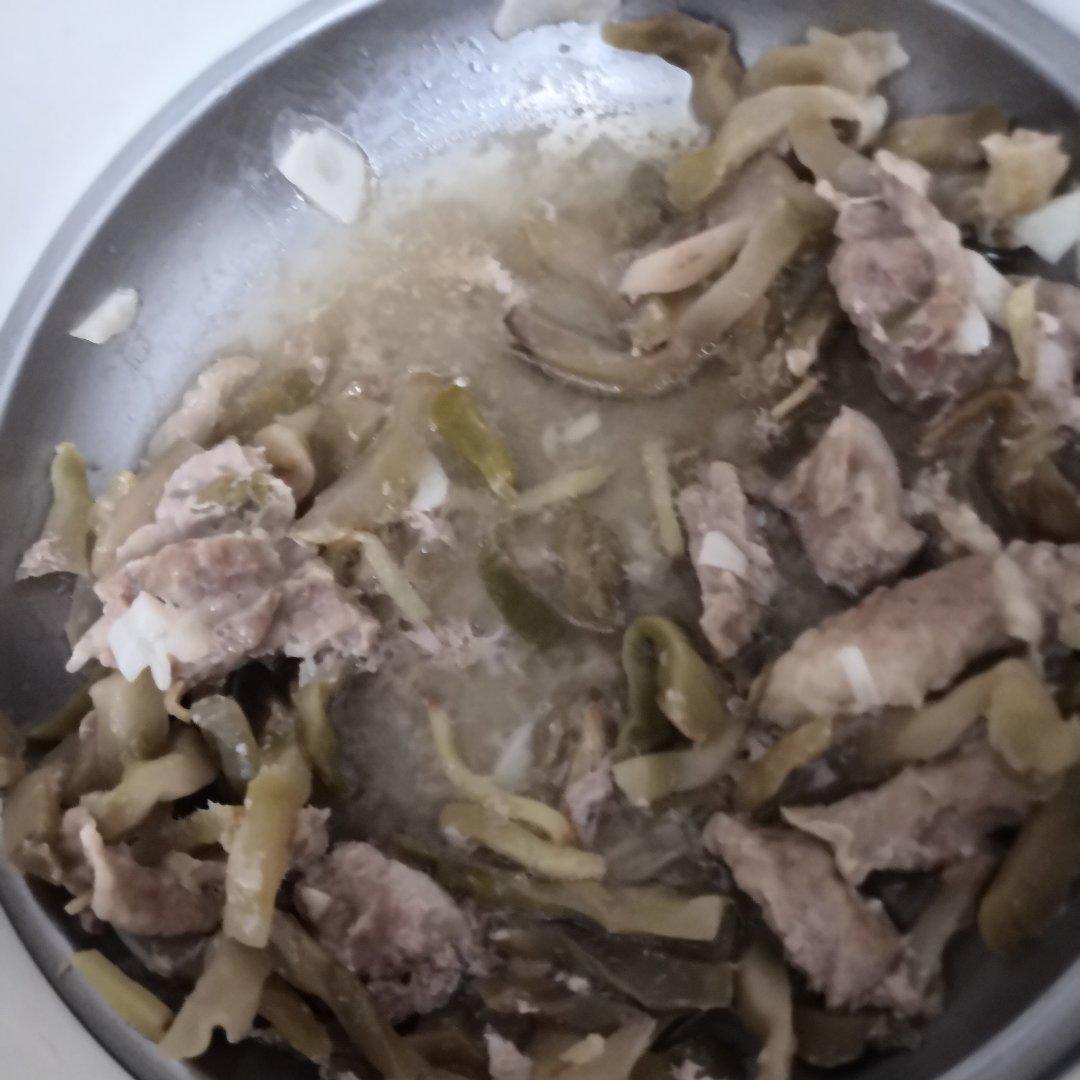 榨菜蒸猪肉