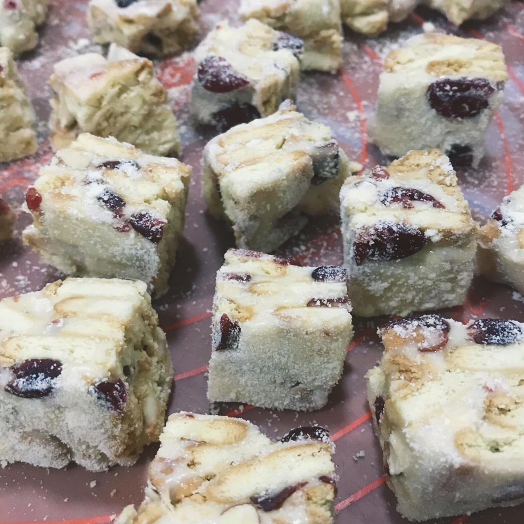 风靡吃货圈的雪花酥