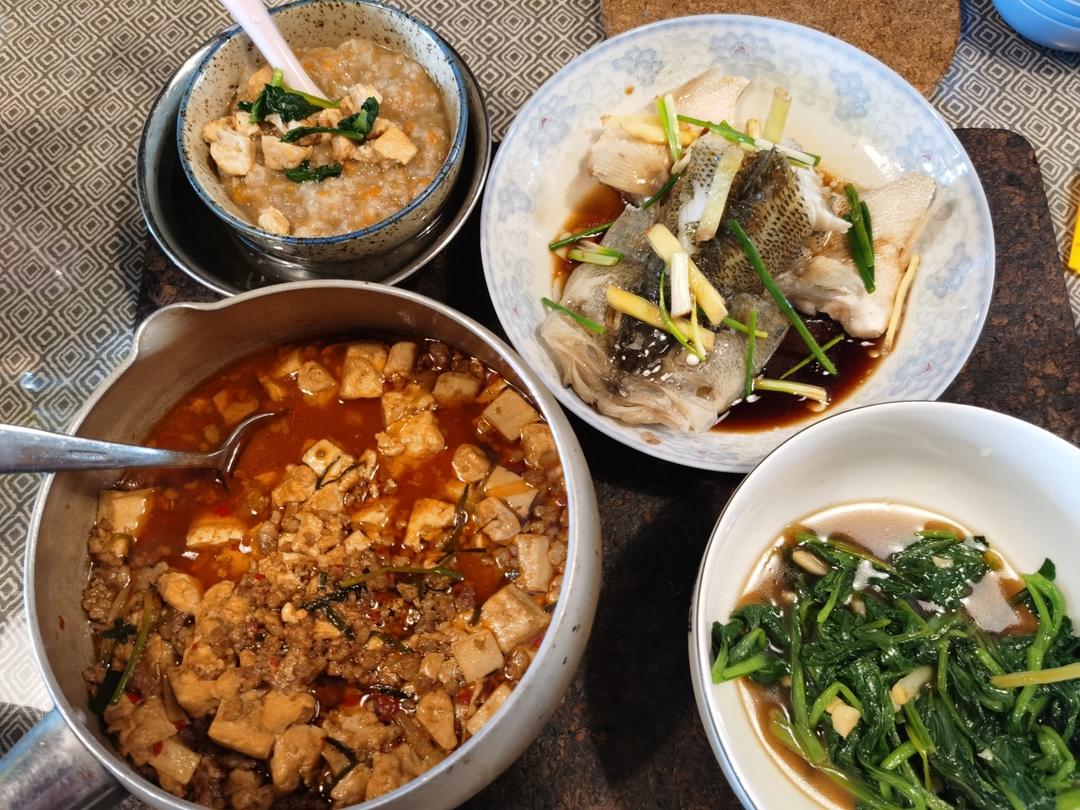 10分钟做 清蒸鲈鱼 （附切鱼图解）
