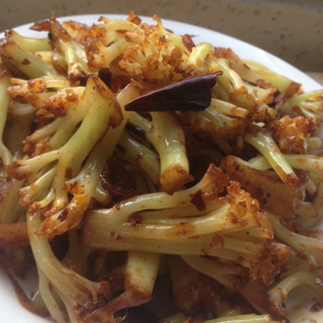 很“浪费”米饭的家常菜之一-------干锅菜花