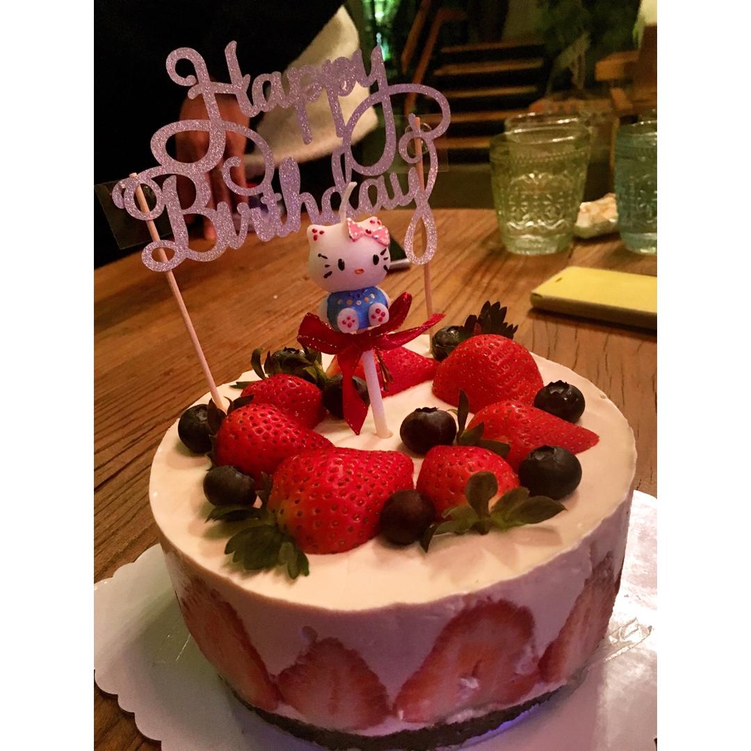 《Tinrry下午茶》教你做草莓芝士慕斯（6寸配方）