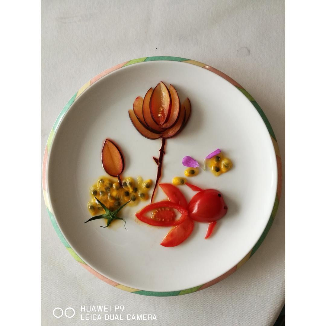 餐桌上的创意盘饰