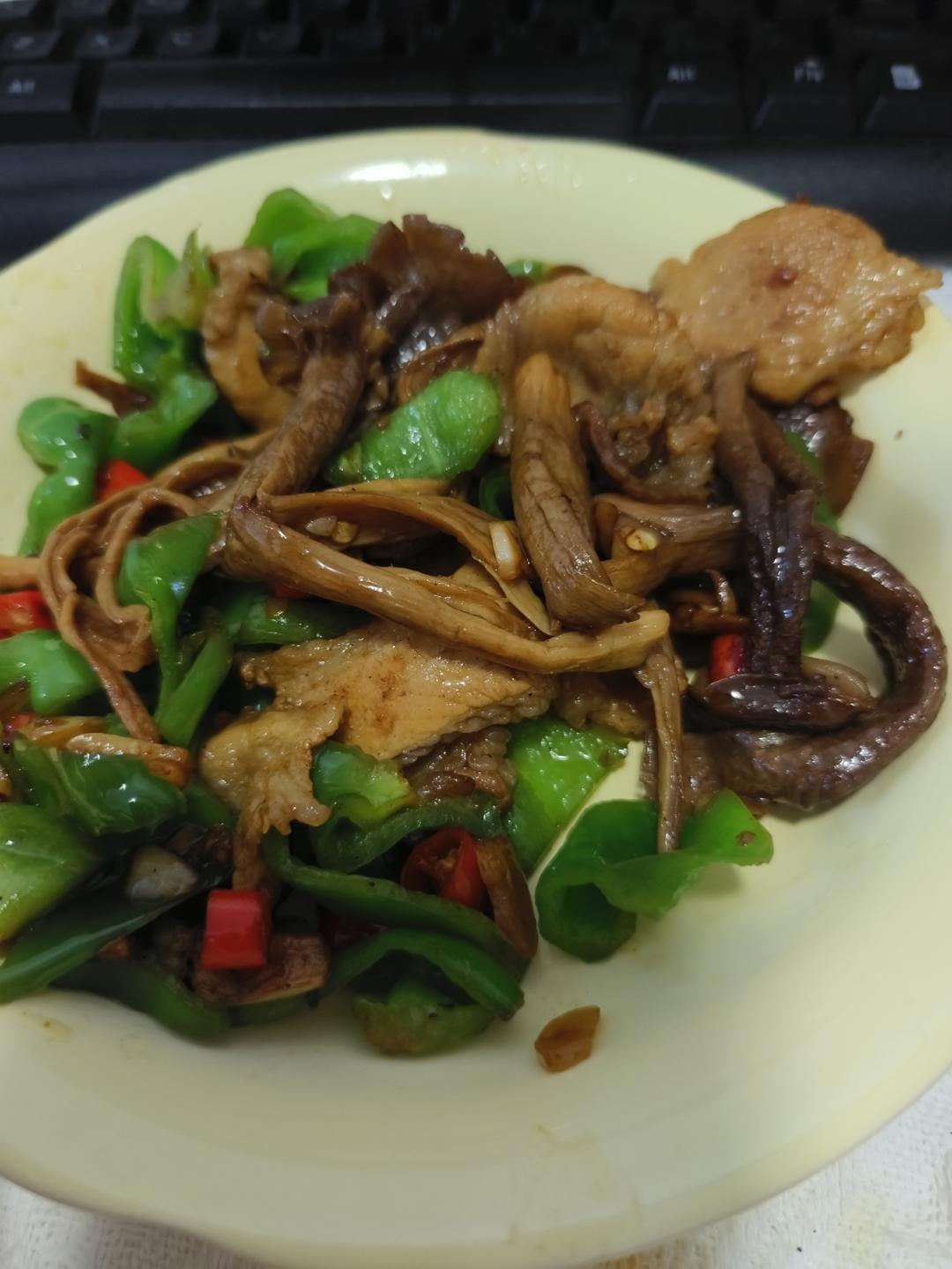 『快手下饭菜』鹿茸菇小炒肉｜简单好吃人人夸👍🏻