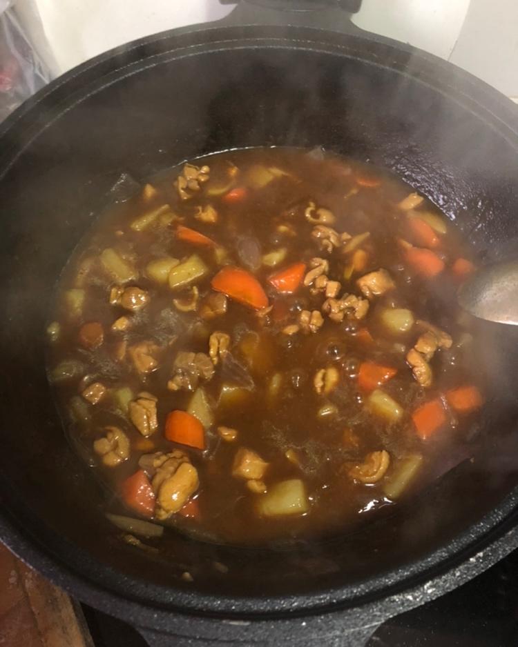 咖喱鸡肉饭