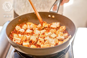 国民小菜——如何做出正宗的麻婆豆腐的做法 步骤11