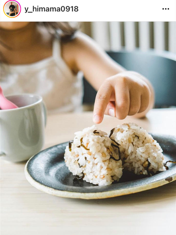 妳嘴上有面包渣