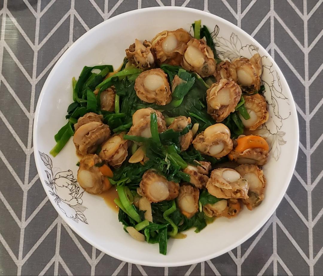 扇贝肉炒韭菜