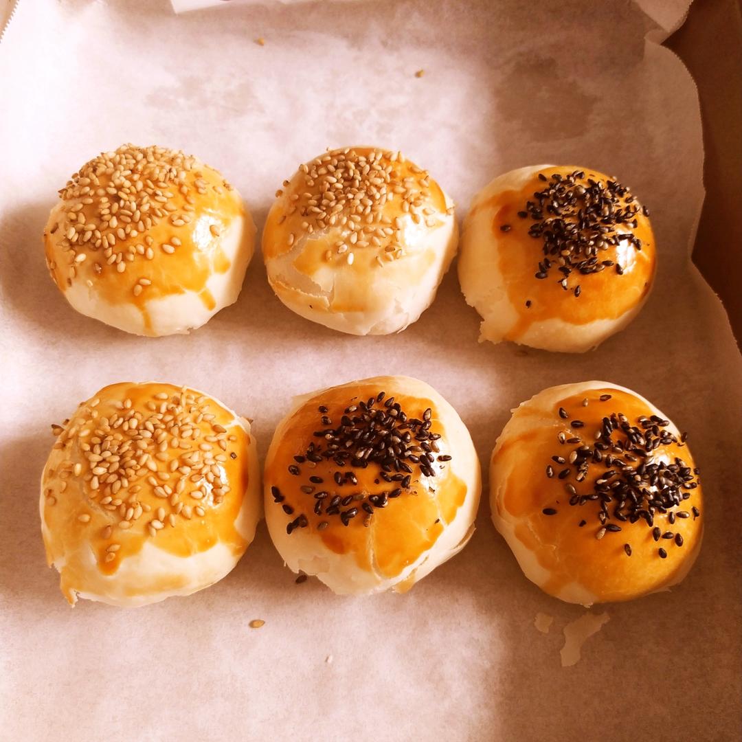 芝士流心蛋黄酥