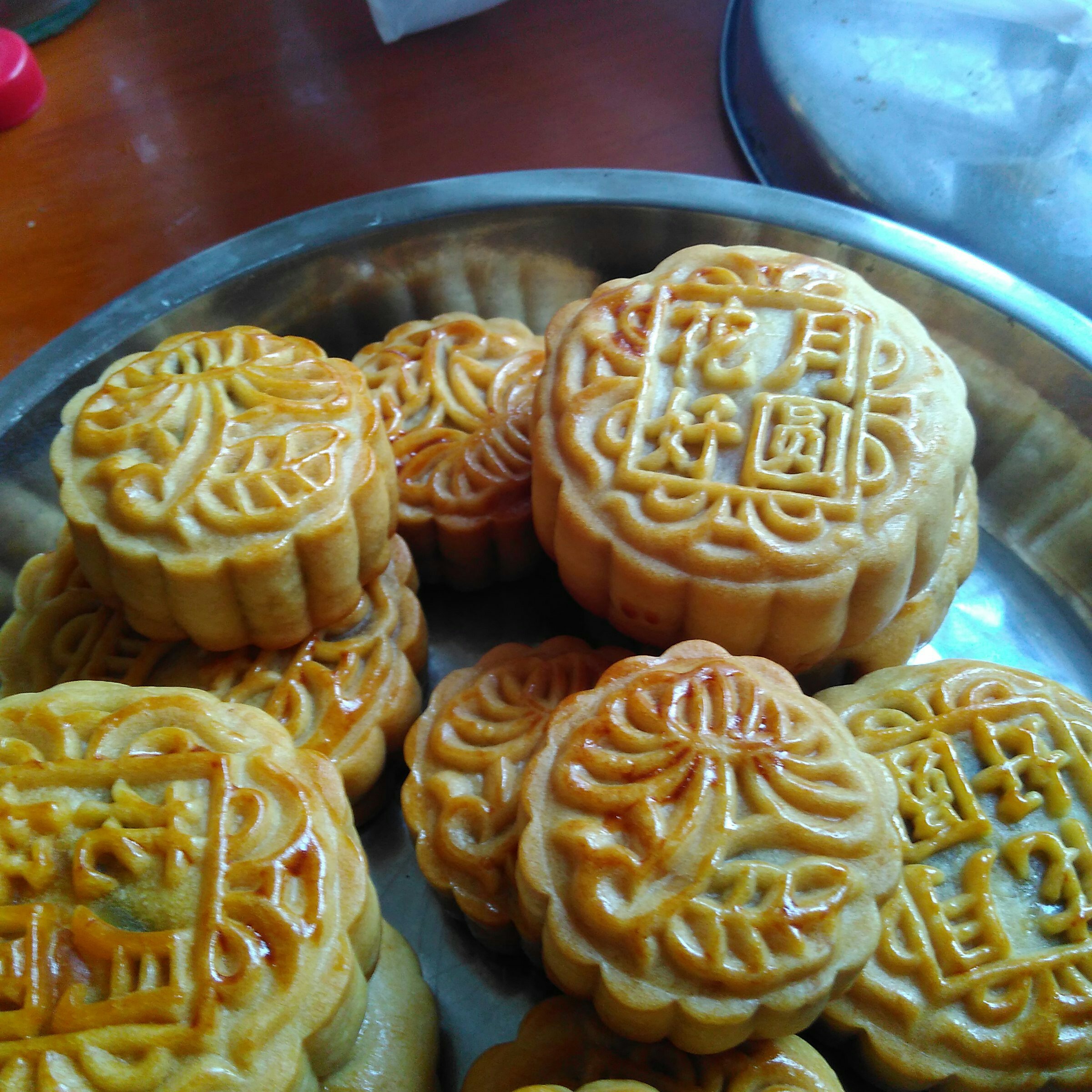 广式月饼——蛋黄莲蓉月饼
