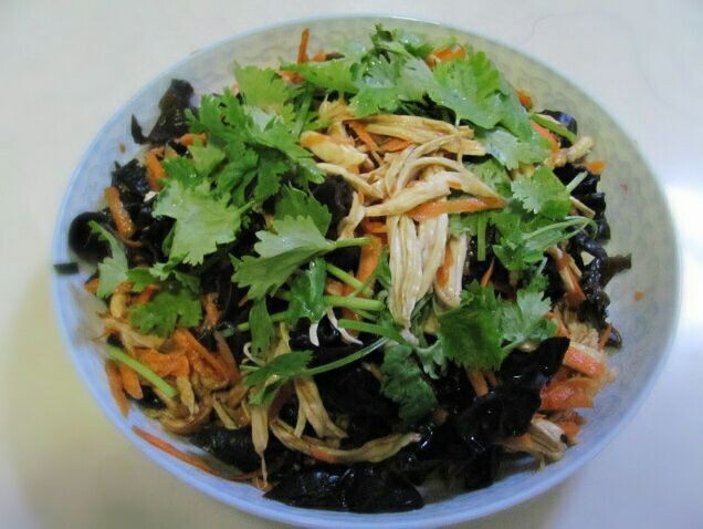 减脂健身｜凉拌手撕鸡丝（香辣&麻油版）