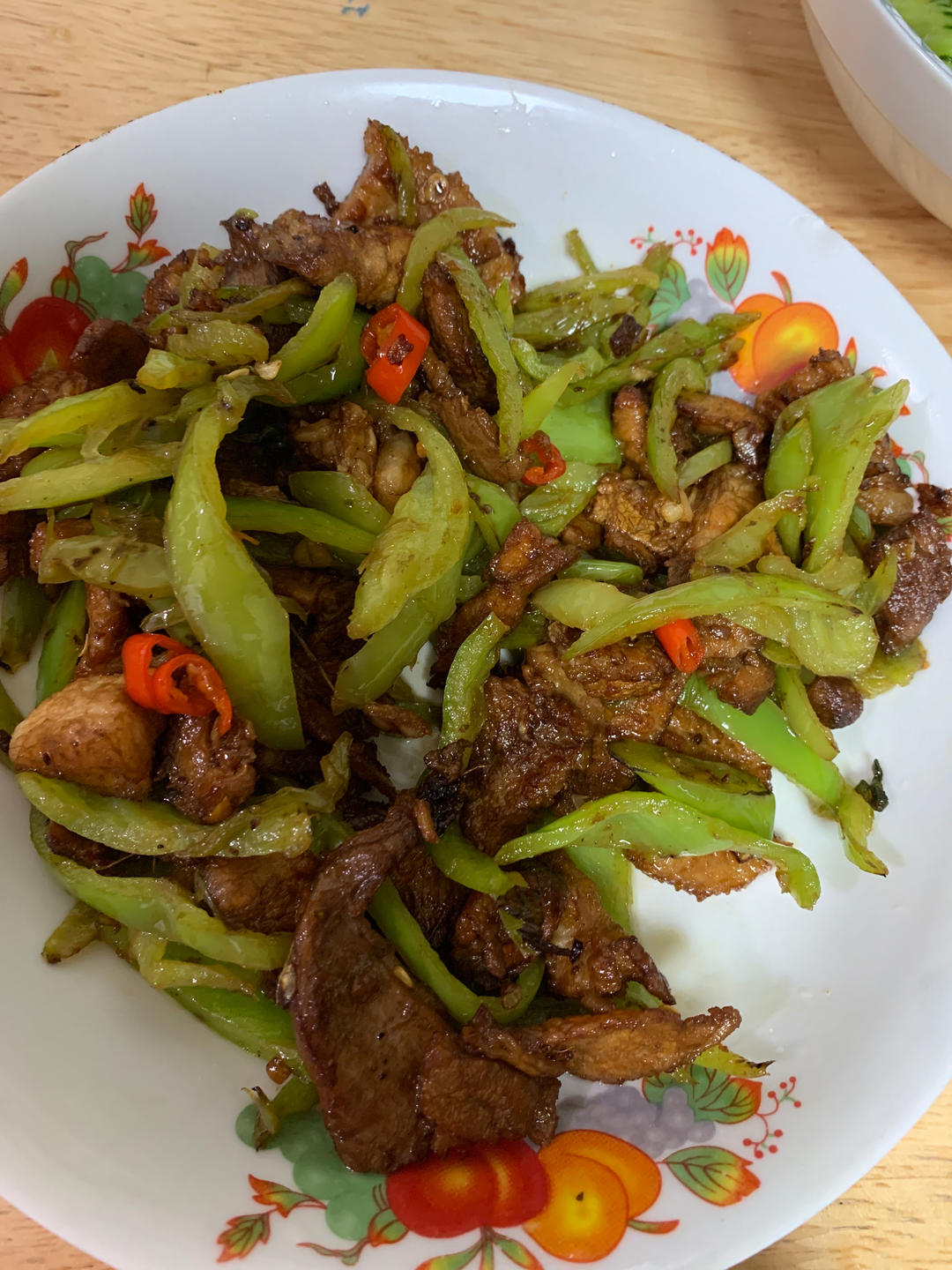 厨师长教你：“小炒肉”的家常做法，家常味很浓郁，先收藏起来