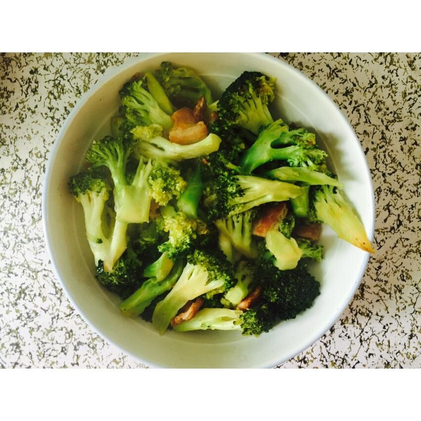 西兰花炒肉片