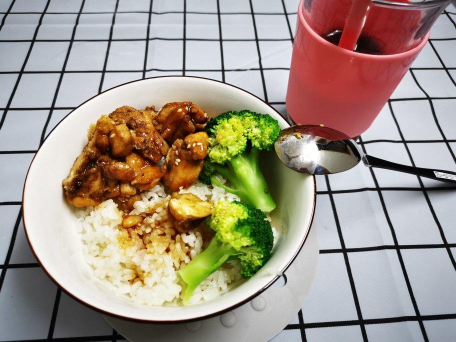 照烧鸡腿饭