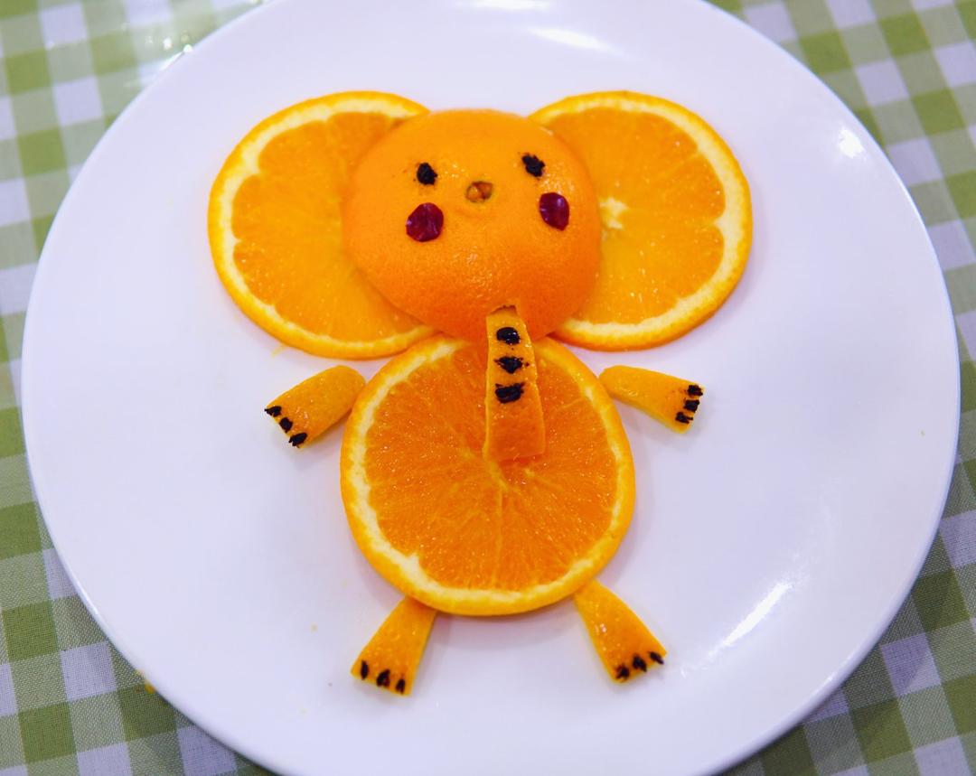 趣味水果拼盘—大象