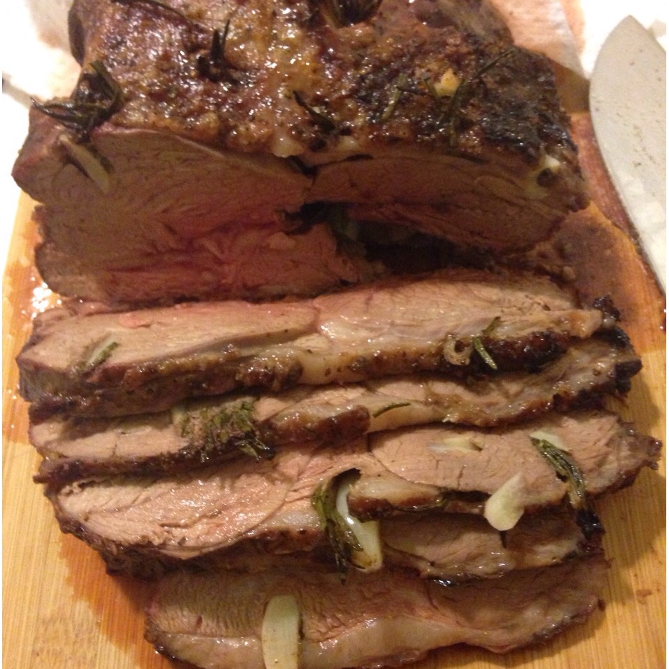 孜然蒜香烤羊腿