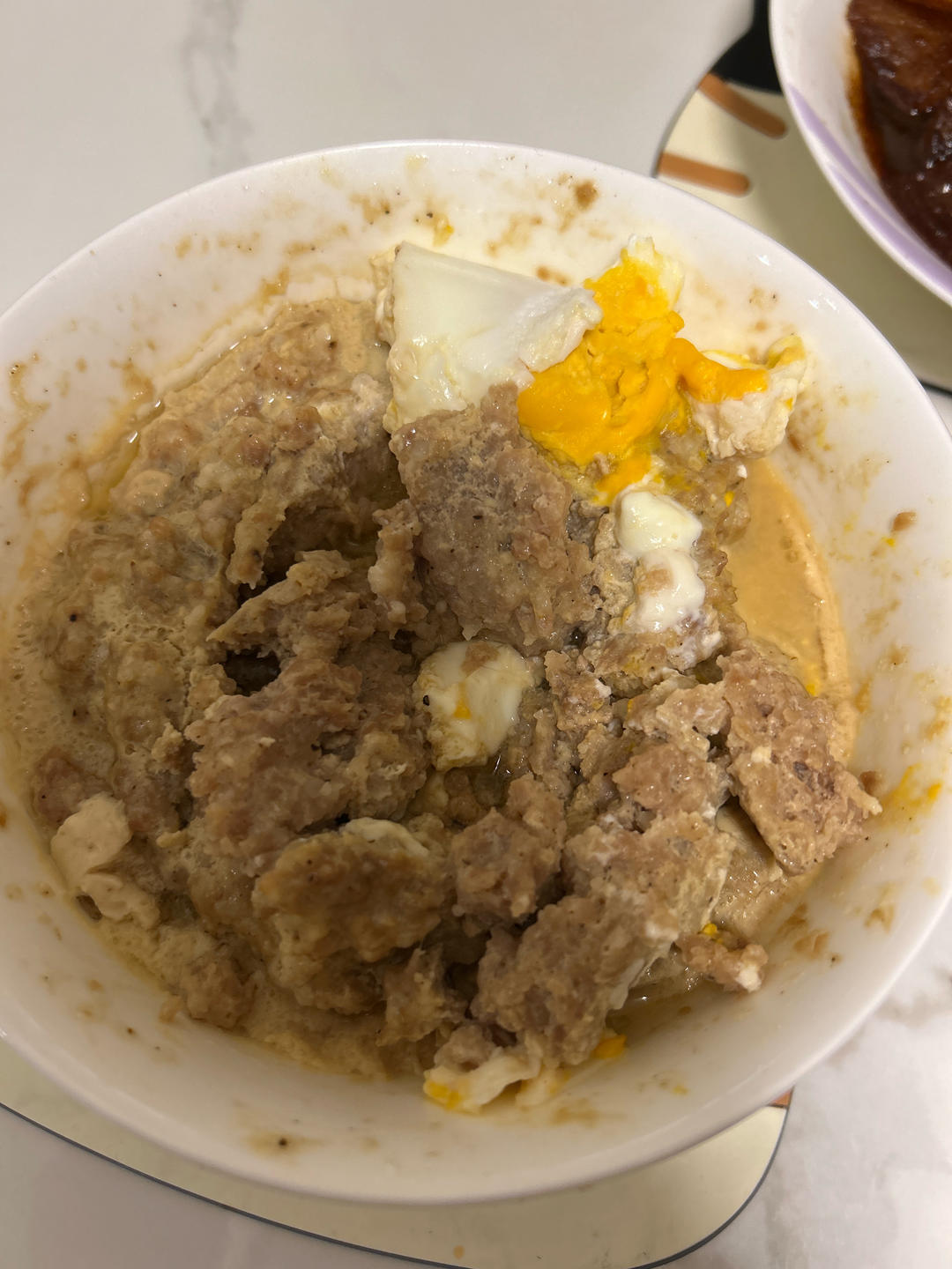 嫩滑肉饼蒸蛋