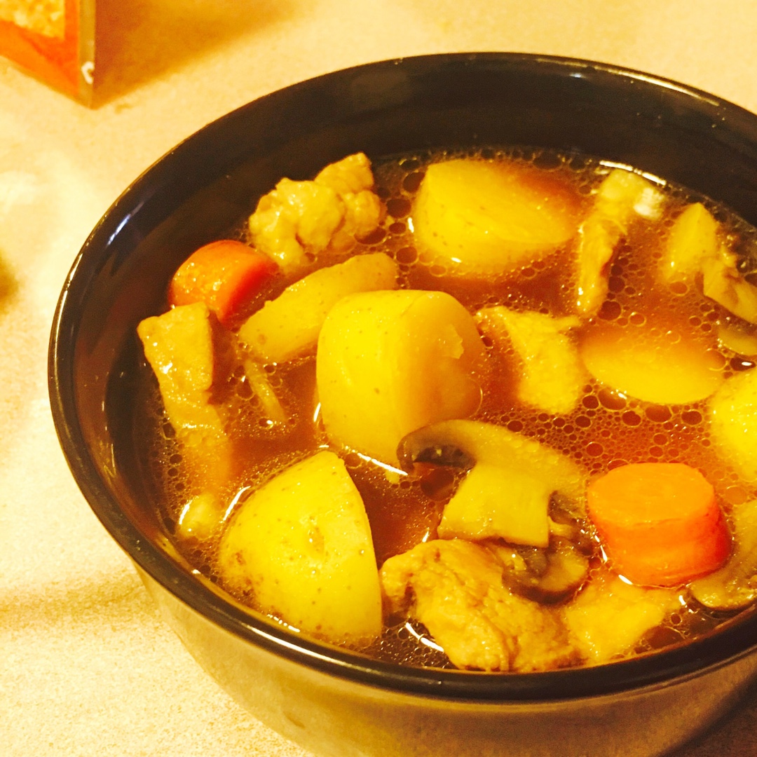 肉じゃが（日式土豆炖肉）
