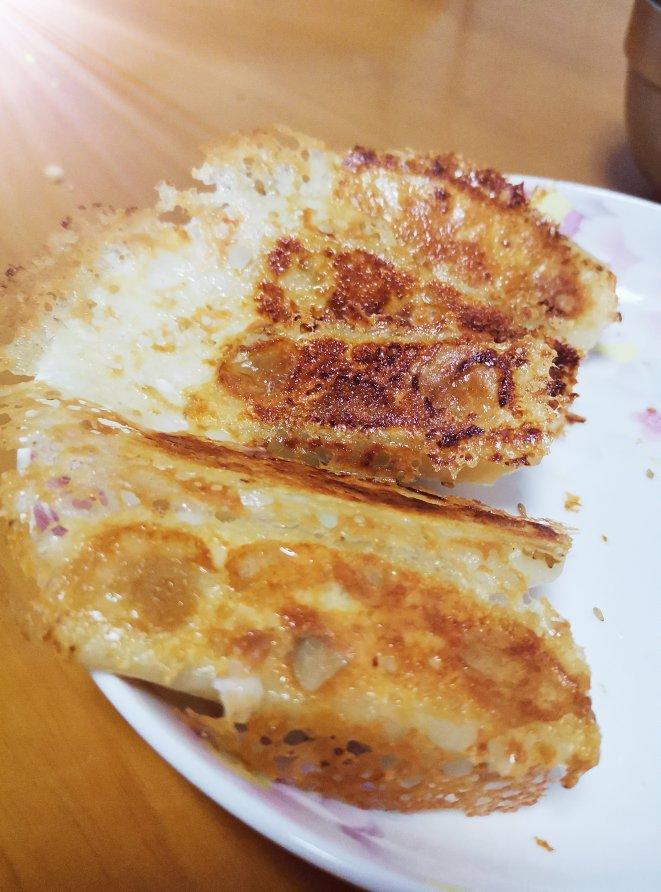 三鲜锅贴