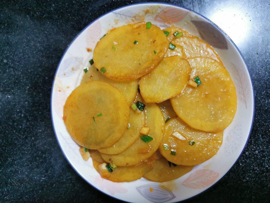 红烧土豆片
