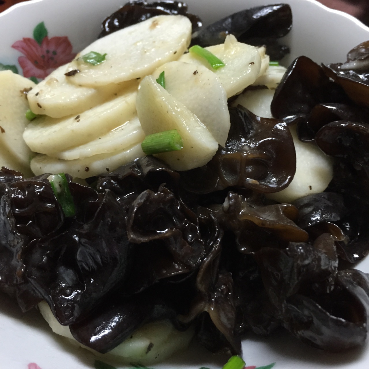 清炒山药木耳