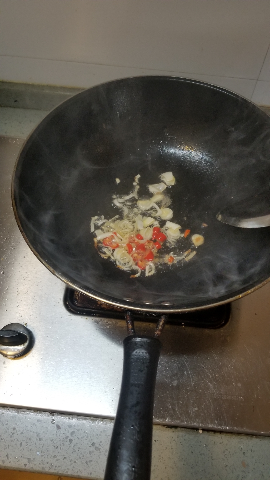 素炒口蘑的做法 步骤5