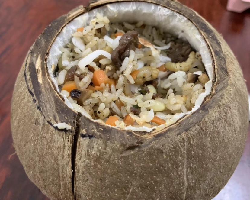 椰子焗饭
