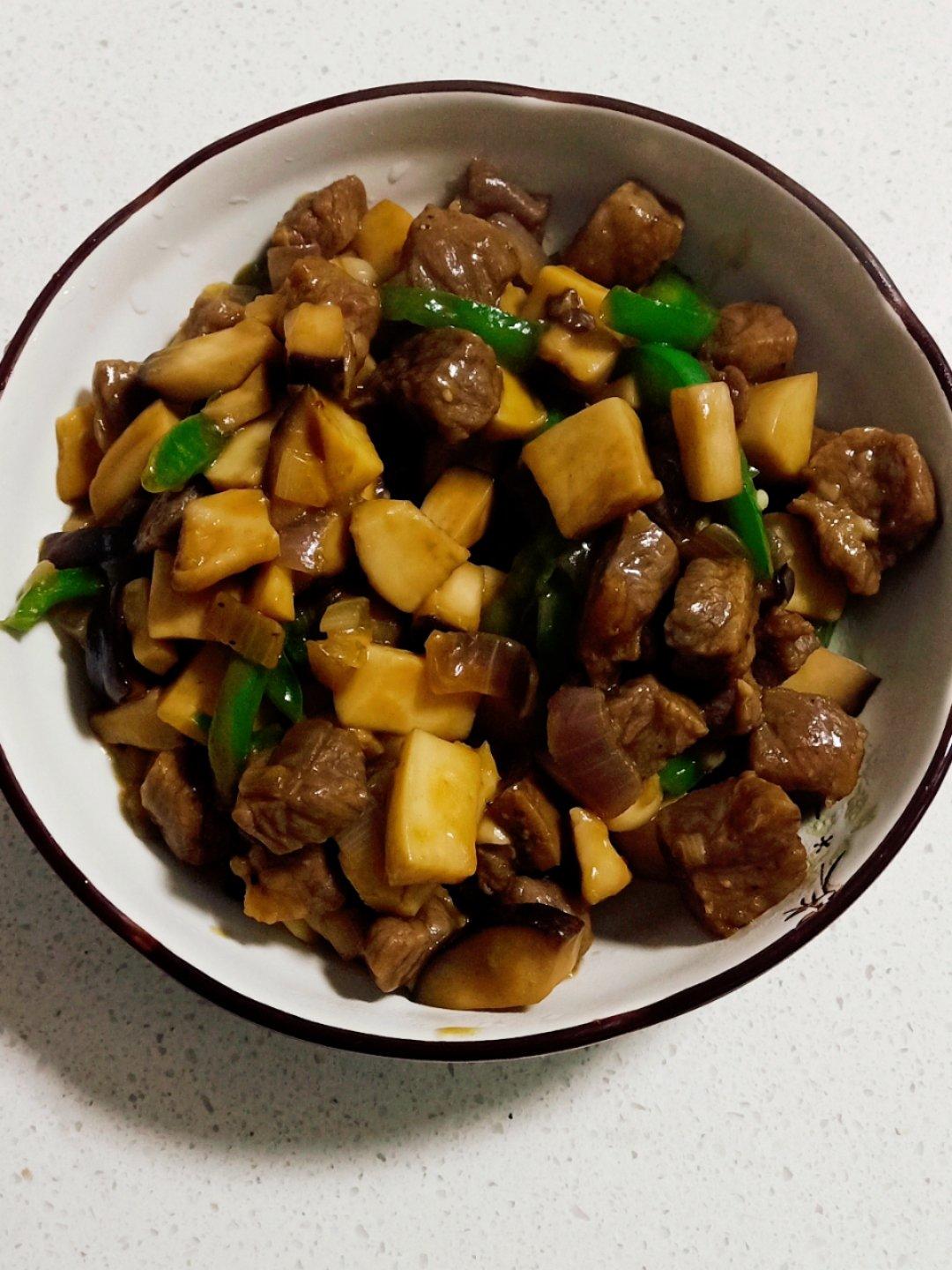 青椒杏鲍菇炒牛排（无油健身版）