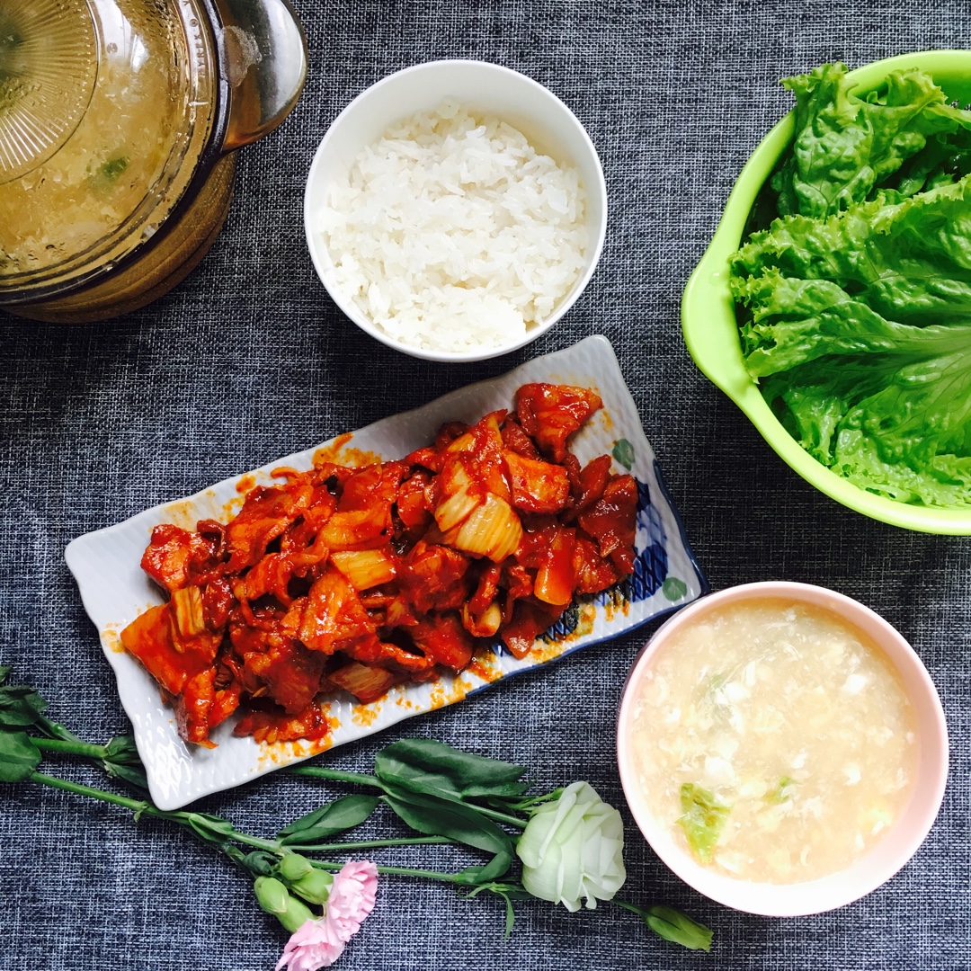 韩式五花肉包饭（简单，美味，好吃）