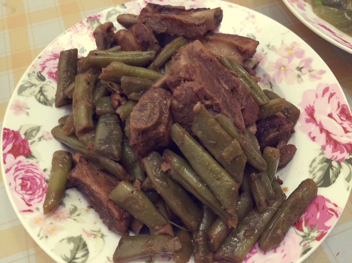 东北排骨炖豆角