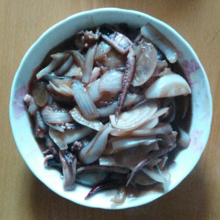 洋葱爆炒鱿鱼