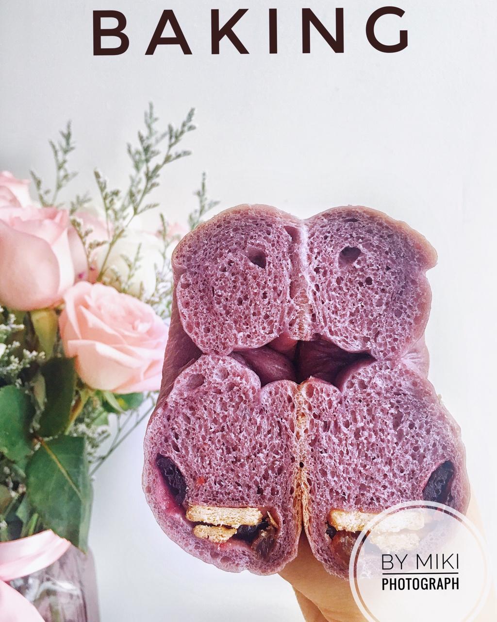 黑胡椒牛油果燕麦贝果