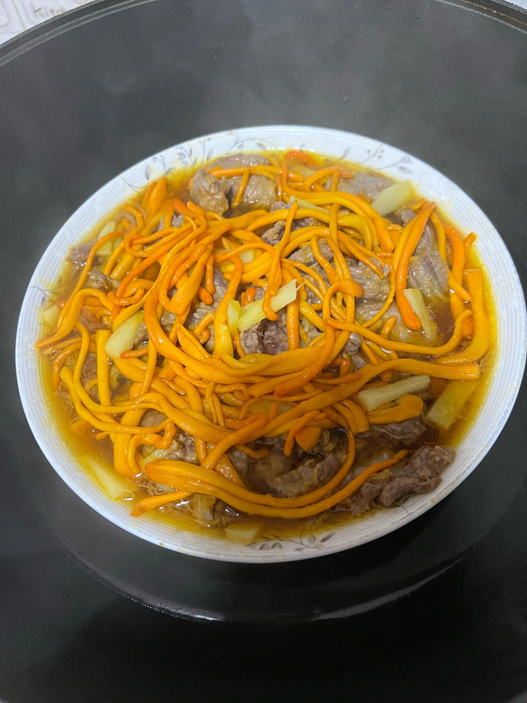 虫草花蒸牛肉