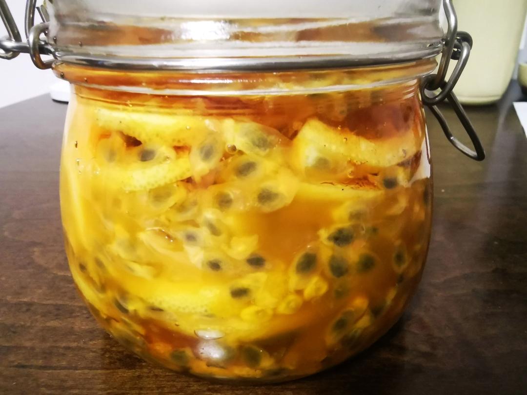 百香果柠檬蜂蜜茶