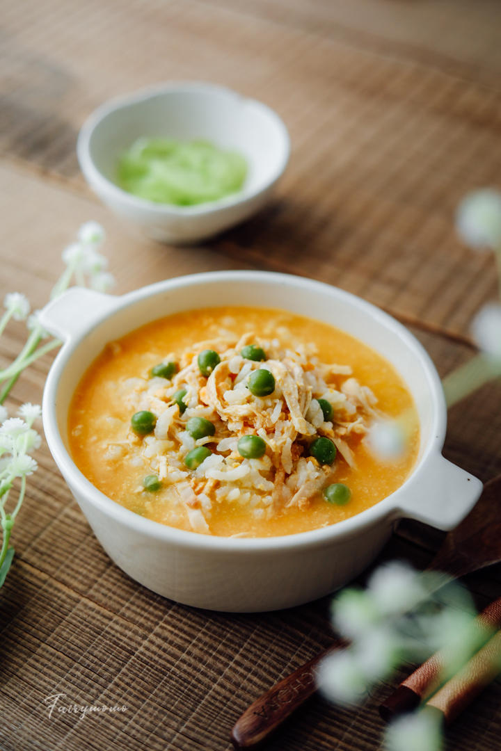 fairy茉茉做的咸蛋黄鸡丝粥