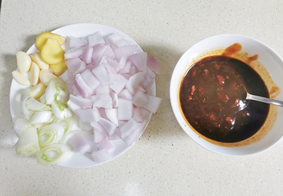 酱汁浓郁❗️❗️肉蟹煲的做法 步骤3