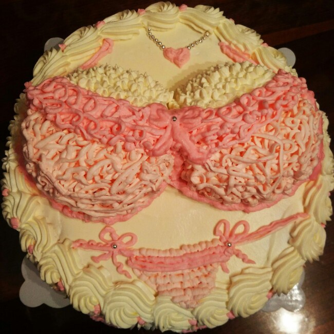 默默christina-1做的比基尼蛋糕