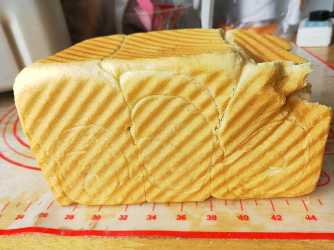 吐司，奶香手撕面包，超级香浓