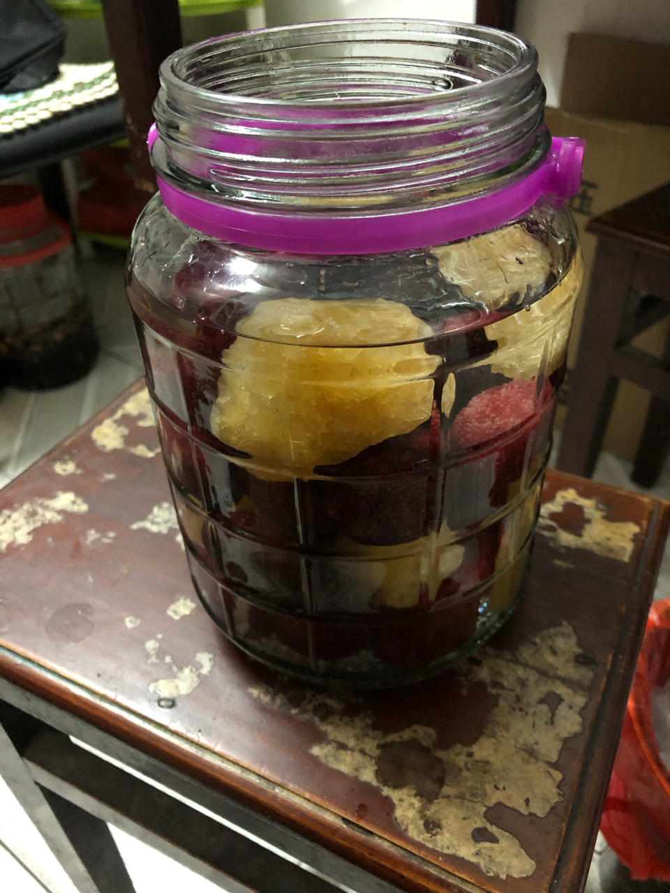 一米八的詹姆斯做的杨梅酒