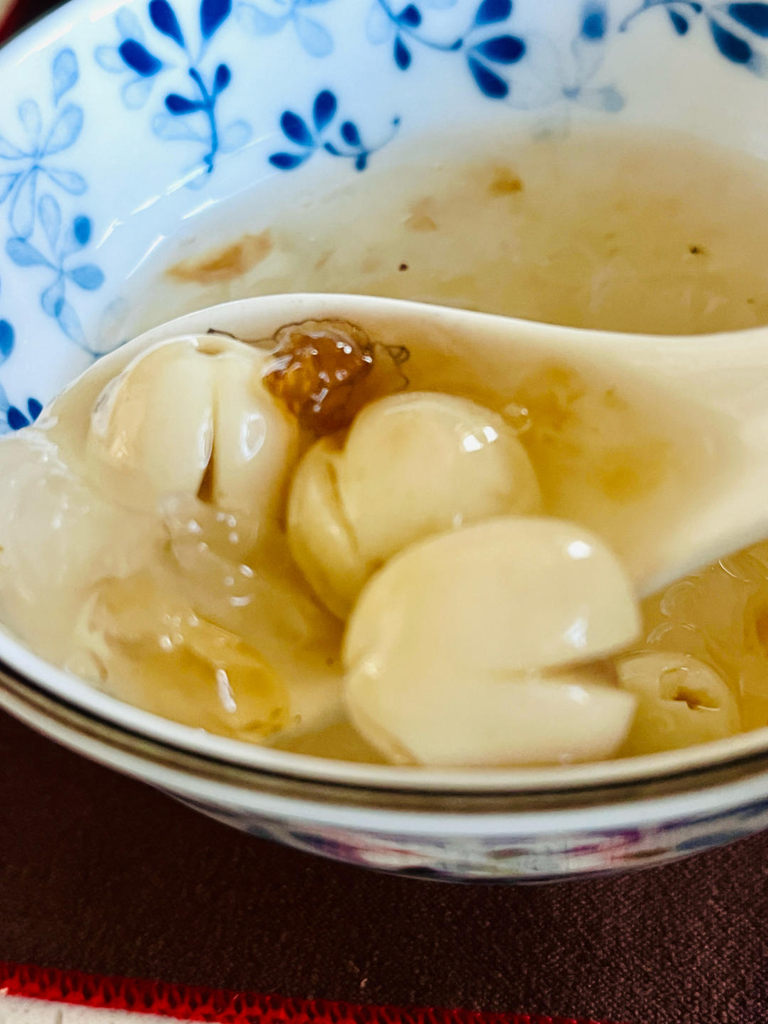 红枣银耳莲子羹（有出胶质、出胶，懒人的电压力锅版）