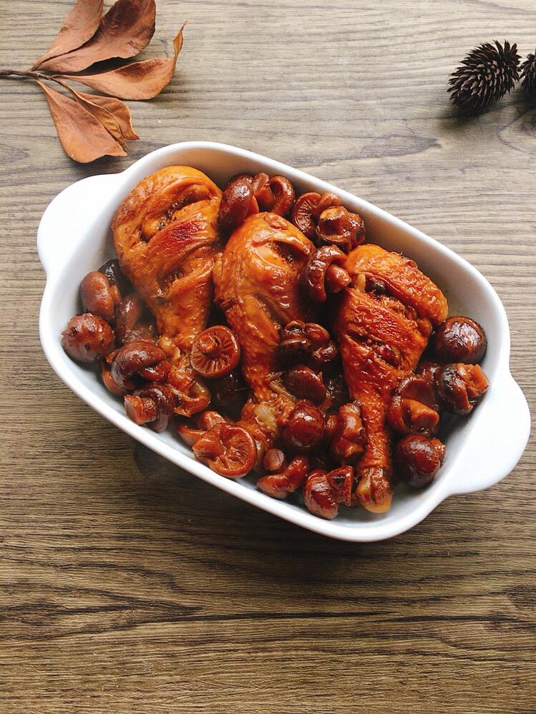 香菇炖鸡腿的做法