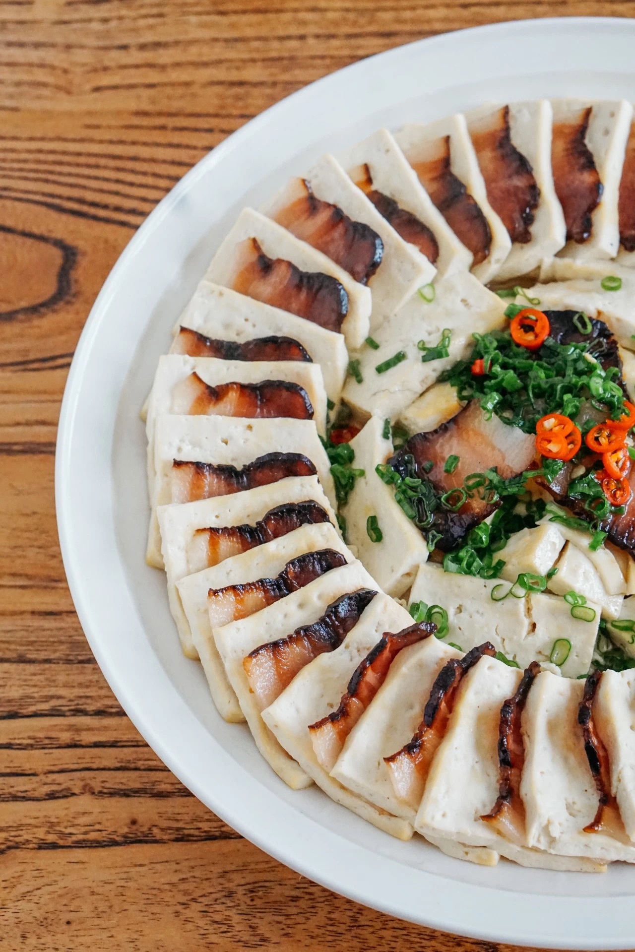 老豆腐蒸腊肉—造洋饭书的做法
