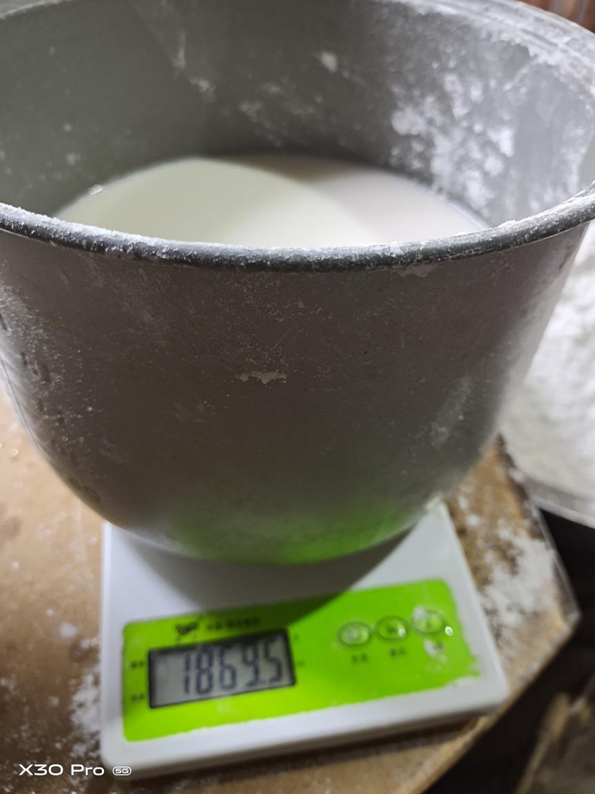 纯奶手撕吐司的做法 步骤1
