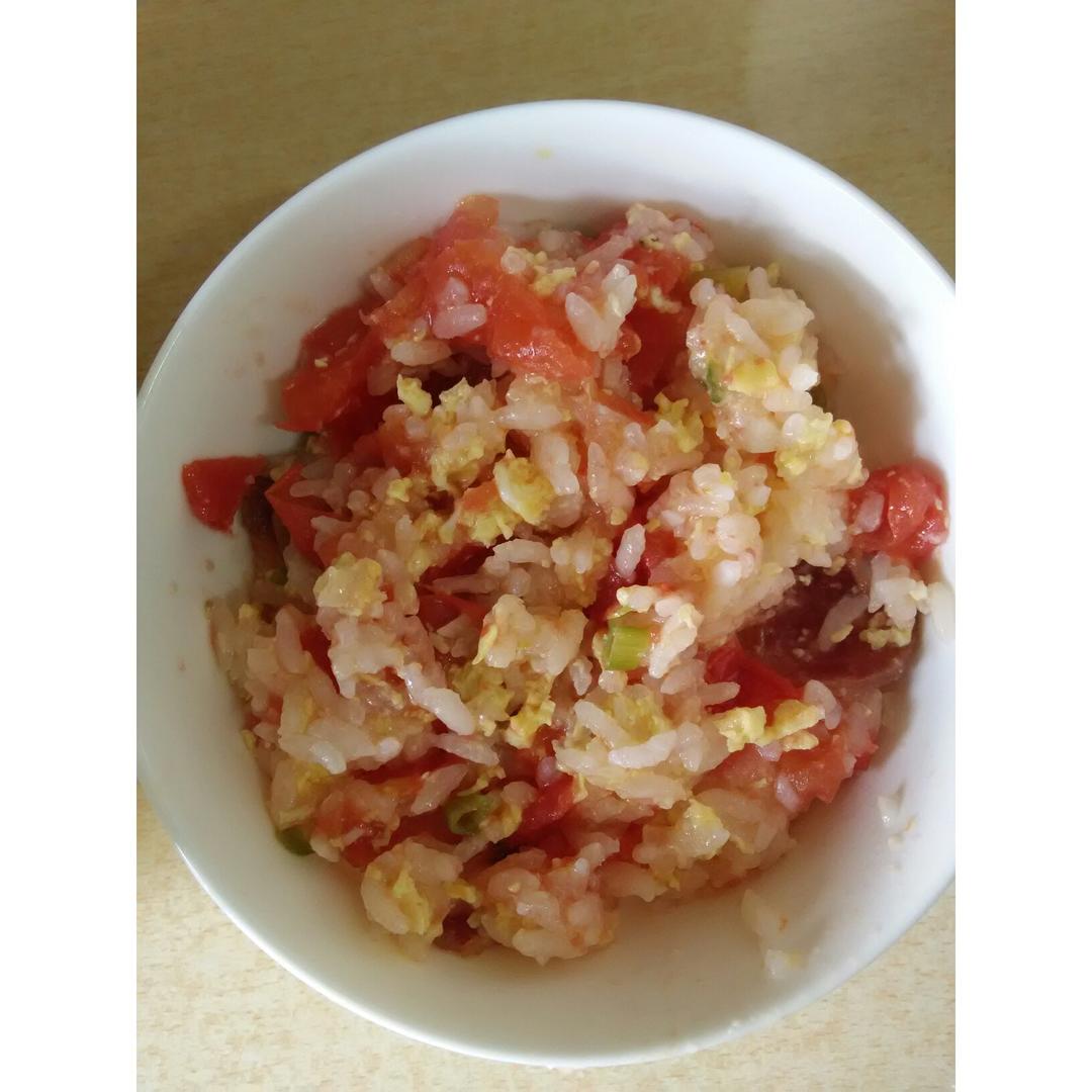 电饭锅西红柿鸡蛋饭